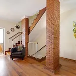 My Friendly House *